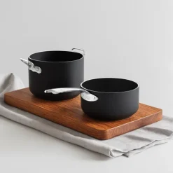 Agnelli AlBlack Casseruola Bassa Induzione In Alluminio Antiaderente 5mm Con Manico Cool Inox