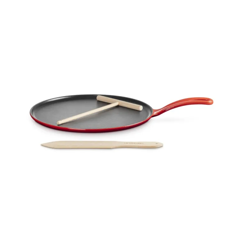 27 cm - Le Creuset Crepiera Rotonda In Ghisa Con Spatola In Legno