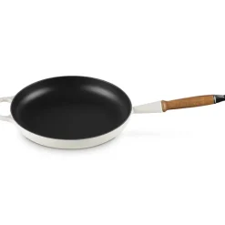 28 cm - Le Creuset Evolution Padella Bassa In Ghisa Vetrificata Con Manico In Legno