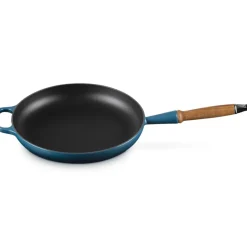 28 cm - Le Creuset Evolution Padella Bassa In Ghisa Vetrificata Con Manico In Legno