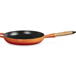 28 cm - Le Creuset Evolution Padella Bassa In Ghisa Vetrificata Con Manico In Legno