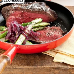 24 cm - Le Creuset Tradition Padella In Ghisa Smaltata con Manico In Legno