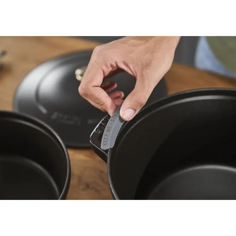 24 cm - Staub Set Pentole Impilabili In Ghisa Smaltata - Set 2 Pz