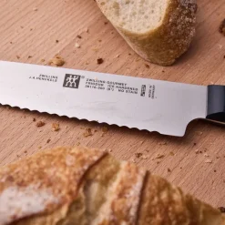 20 cm - Zwilling Gourmet Coltello Pane Seghettato In Acciaio Inox