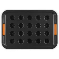 20 Forme - Le Creuset Forme Speciali Stampo Mini Cannelè Antiaderente In Acciaio al Carbonio