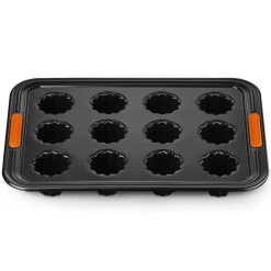 12 Forme - Le Creuset Forme Speciali Stampo Cannelè Antiaderente In Acciaio al Carbonio