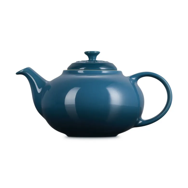 1.3 L - Le Creuset Classic Stoneware Teapot with Metal Infuser