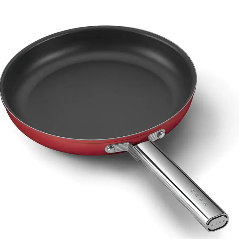 Smeg Cookware 50's Style Padella Bassa Antiaderente In Alluminio Con Manico In Acciaio Inox