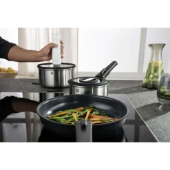 Zwilling Fresh & Save Pompetta Per Sottovuoto Con Base di Ricarica In Plastica